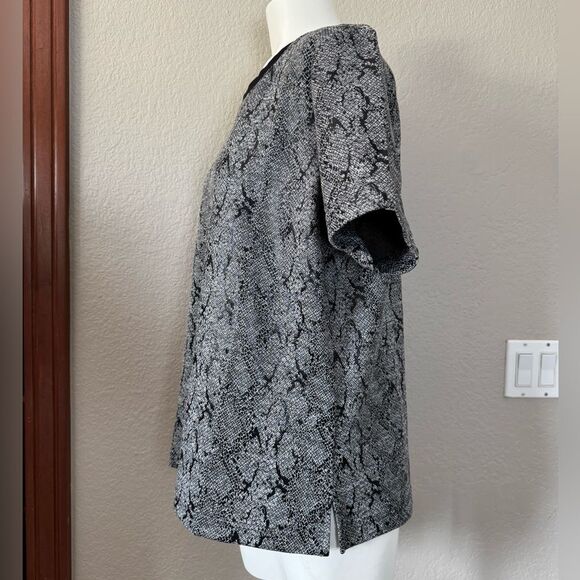 Chico's Black and Gray Snakeskin Print Short Sleeve Tee - Picture 3 of 8